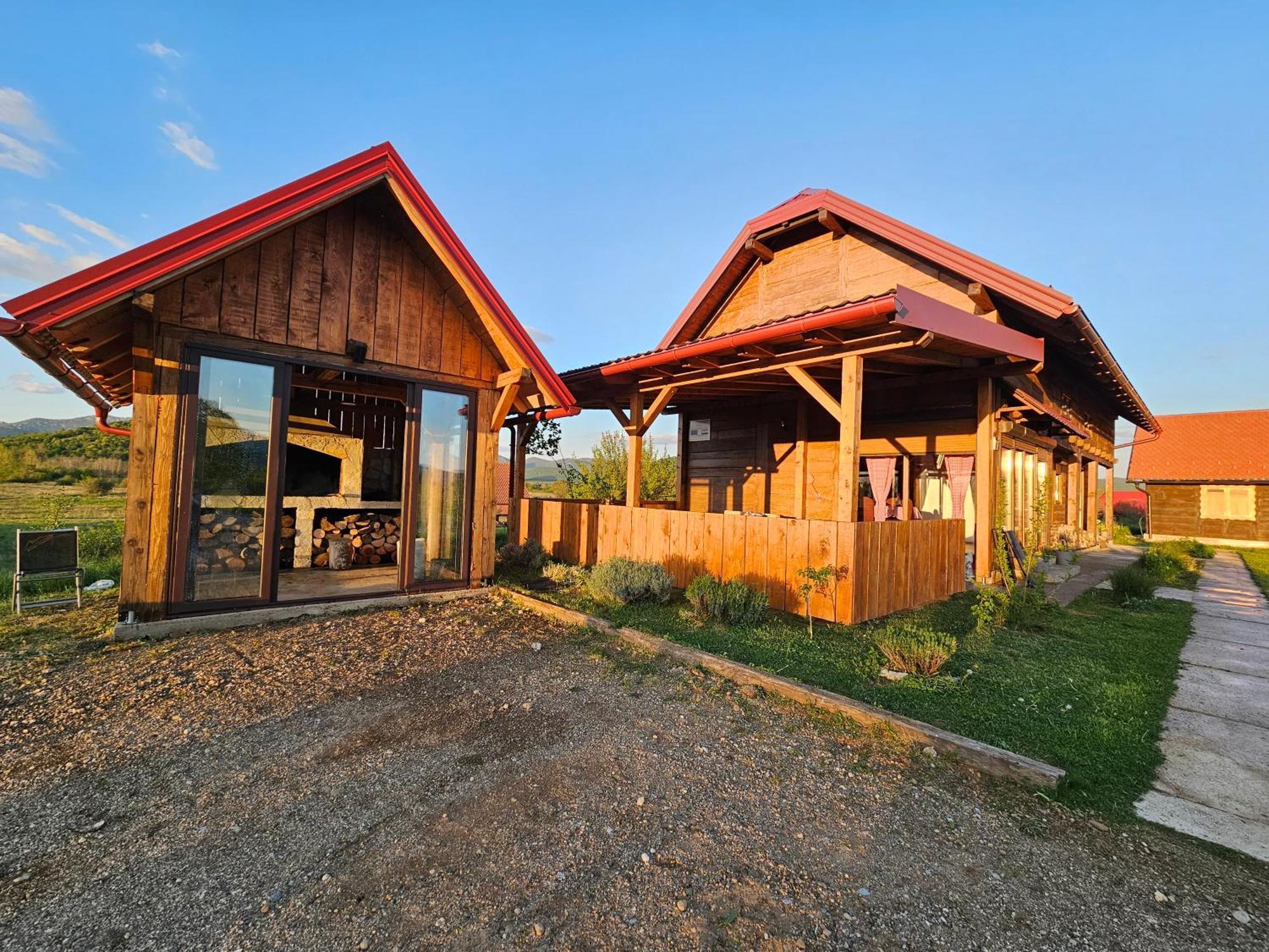 Ruralna Kuca Za Odmor Lika Villa Lovinac  Exterior foto