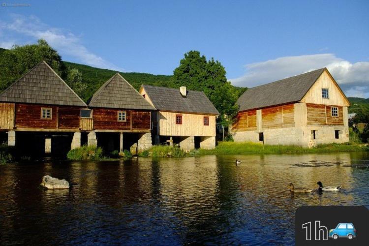 Ruralna Kuca Za Odmor Lika Villa Lovinac  Exterior foto